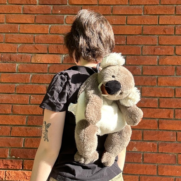 Gorilla Biscuit y2k Koala plush backpack - Picture 1 of 14